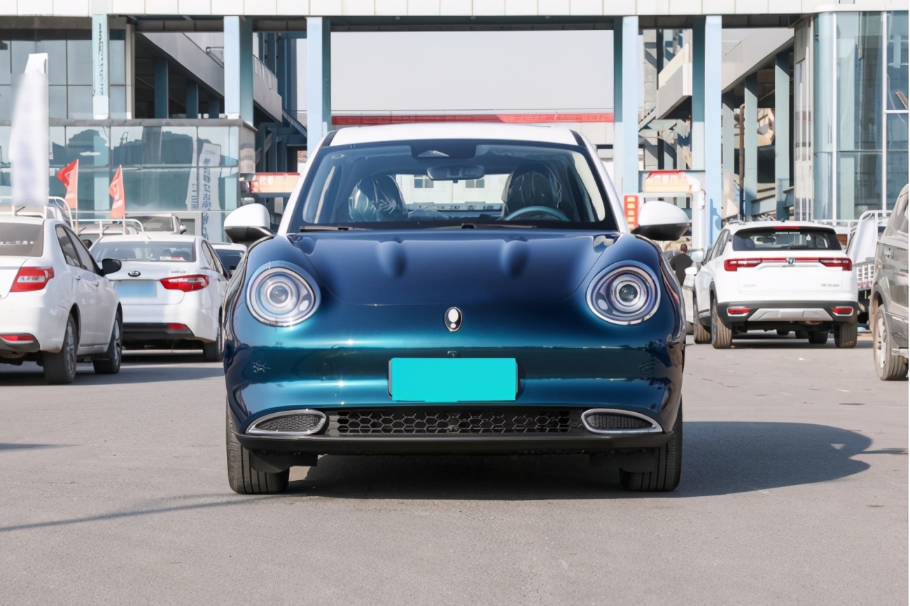 500续航的欧拉好猫裸车多少钱,欧拉好猫401和501哪款车性价比高