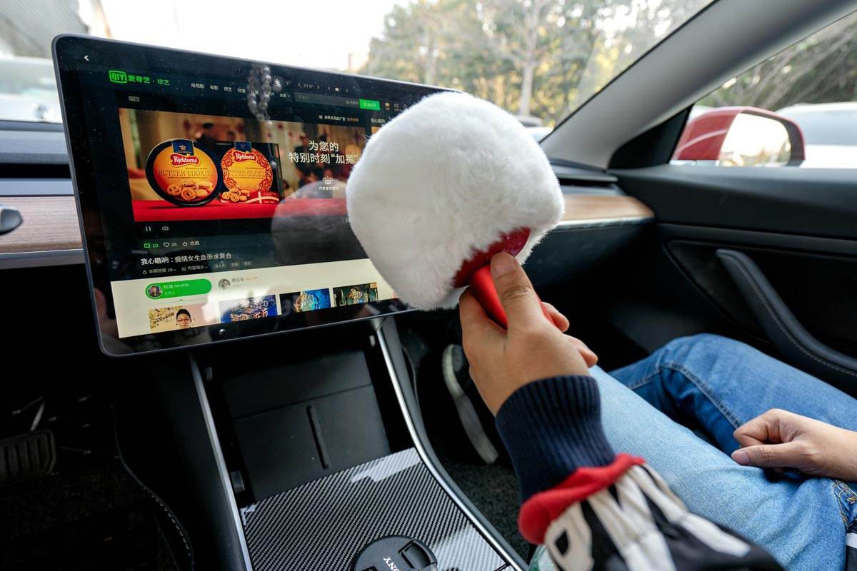 唱吧小巨蛋q5话筒声音怎么调,唱吧麦克风q5评测