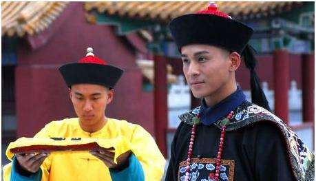 从乾隆嘉庆时期苗民叛乱事件入手,浅析清政府各项管理制度缺陷