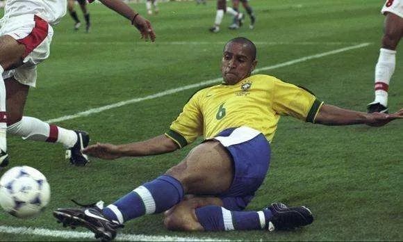 球衣哪个号码地位最高,球衣背后的号码是什么材质的