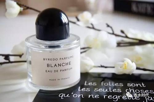最火的几款香水测评女士,最好闻的十款香水测评