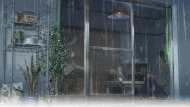 裤上黄黄的还有异味是怎么回事,裤内有淡黄分泌物无异味