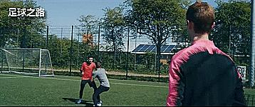 速度型前锋跑位技巧,前锋全场跑位的正确方法与技巧