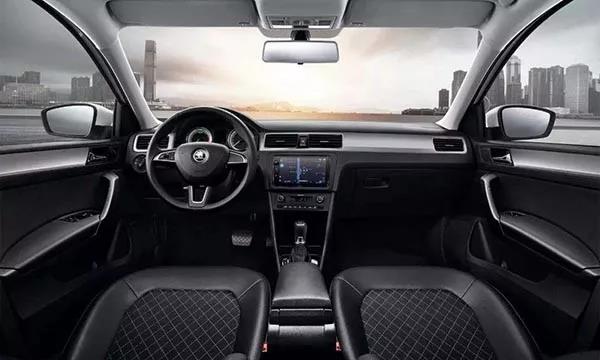 首付2万的车哪个最好,首付25000月供1000有什么车型推荐