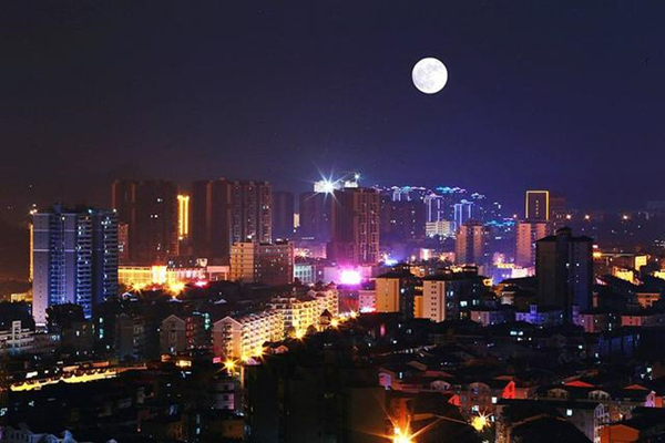 广西百色平果铝矿,平果铝土矿还能开采几年