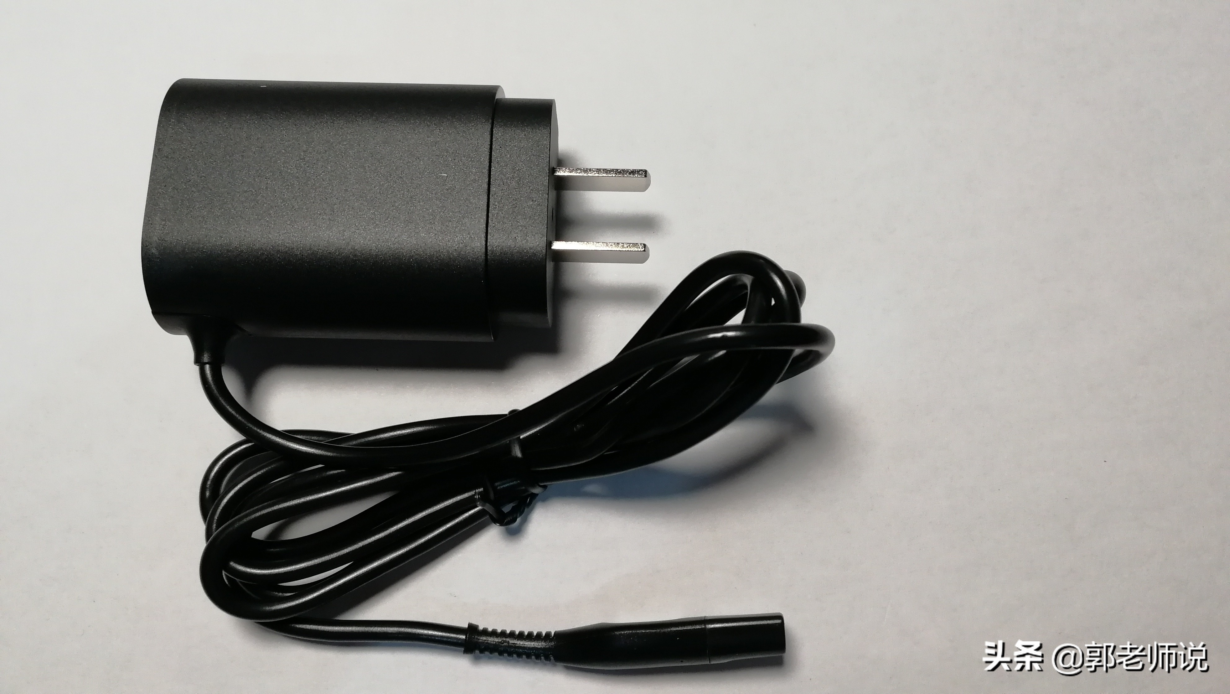 博朗剃须刀德国制造 (德国博朗最好的剃须刀是哪一款)