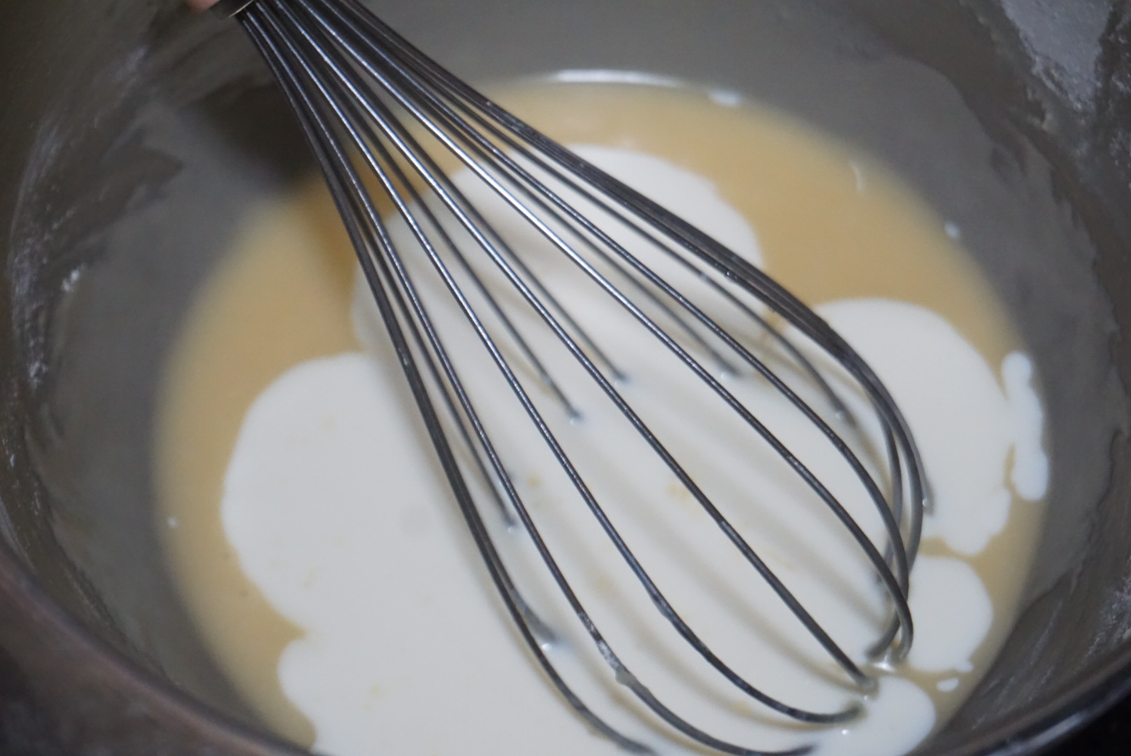 夏妈芝士古早味蛋糕做法,最简单的网红古早蛋糕不用烤箱