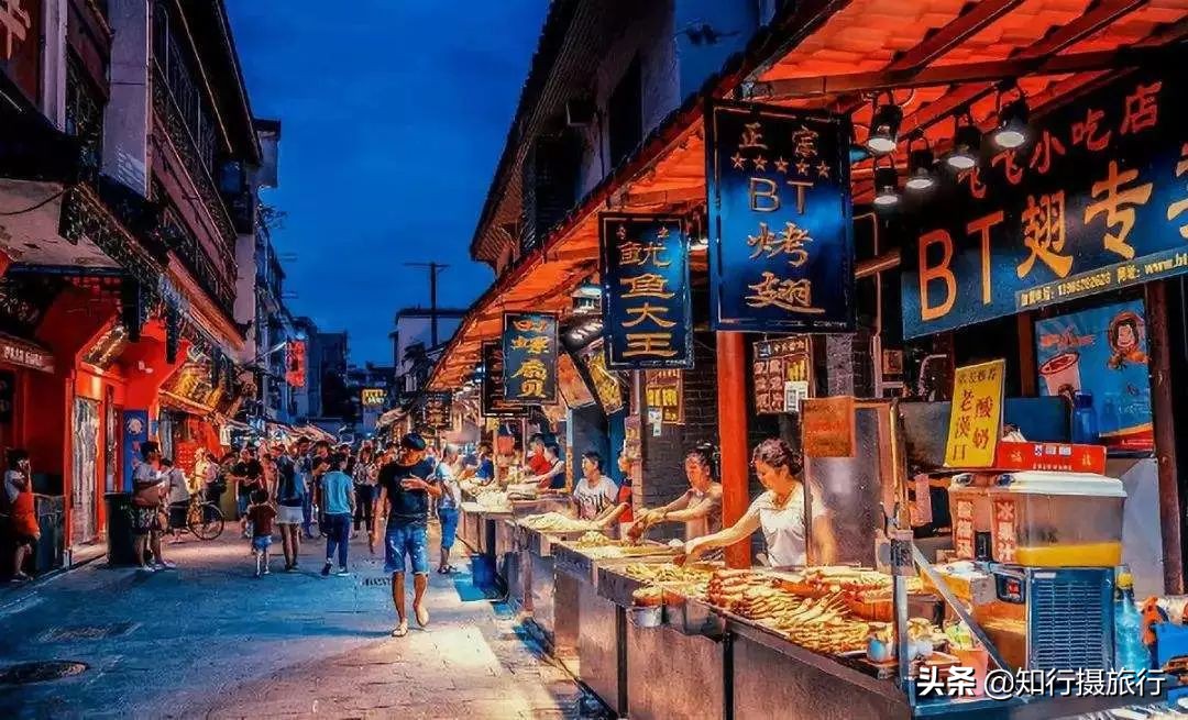 国内五条美食街全吃过才算吃货,国内值得推荐的4条美食街