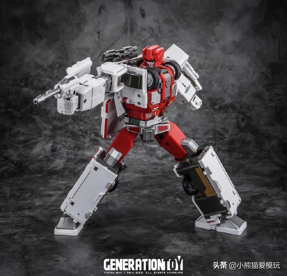 变形金刚守护神救护车,变形金刚gt大力神合体视频