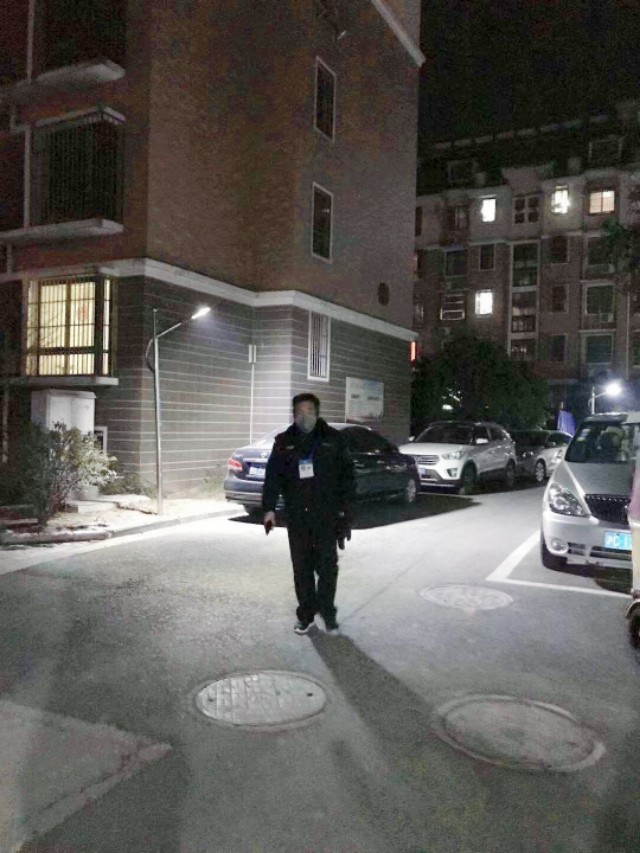 洪泽区高良涧临河网格员杨秀林:守好“疫”线换来千家万户安宁