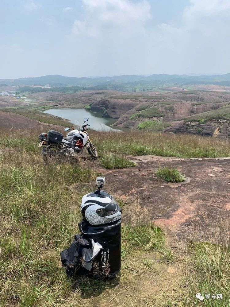 妹子，你骑190的男朋友已经在路上啦