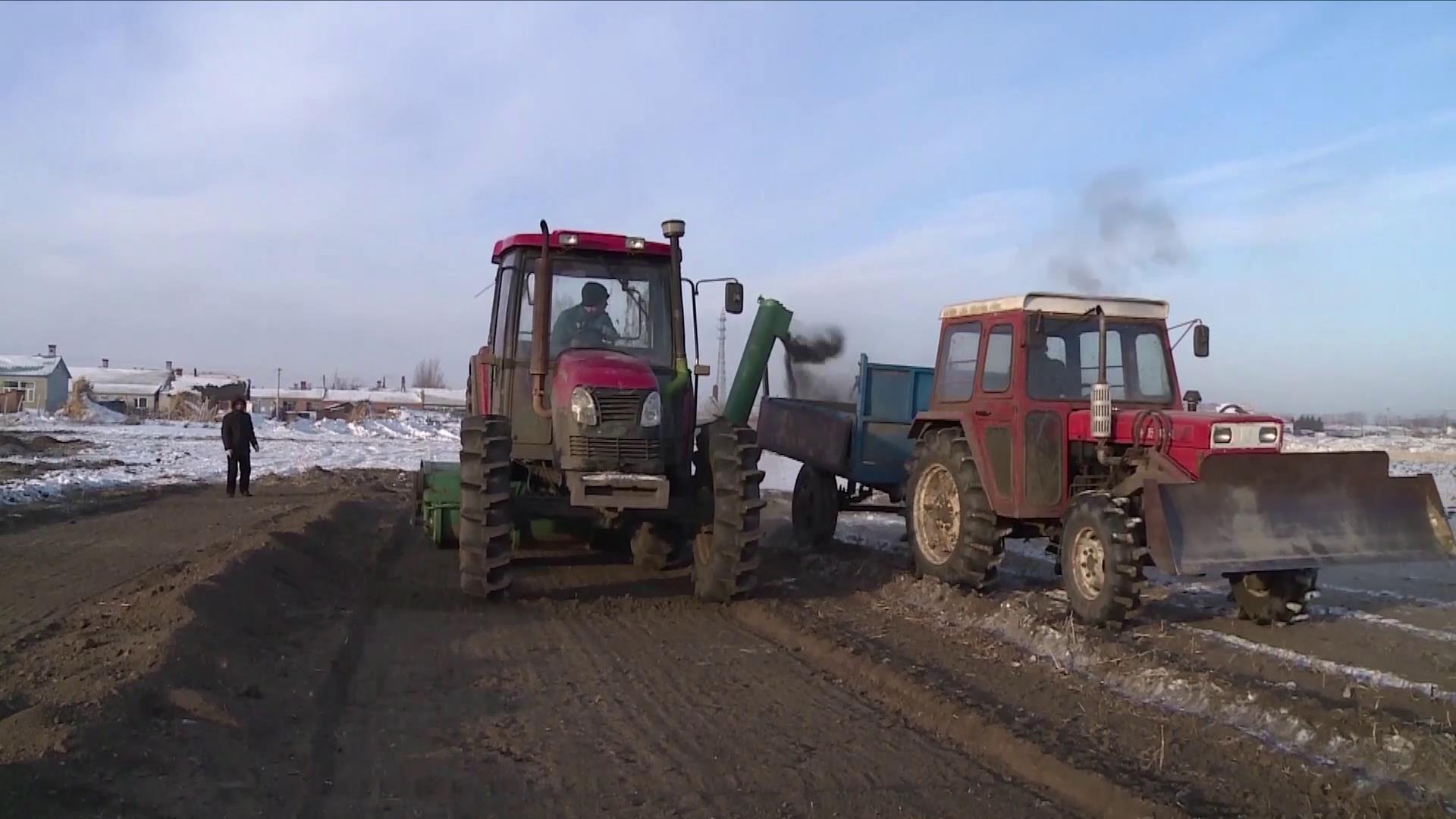 东北小伙发明挖掘机,东北小伙发明强国利器