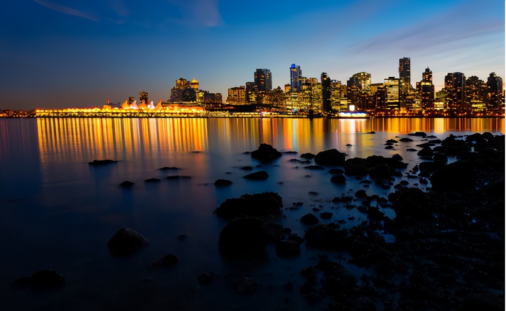 全世界节日最多的国家是哪国,世界各国节日最多的国家