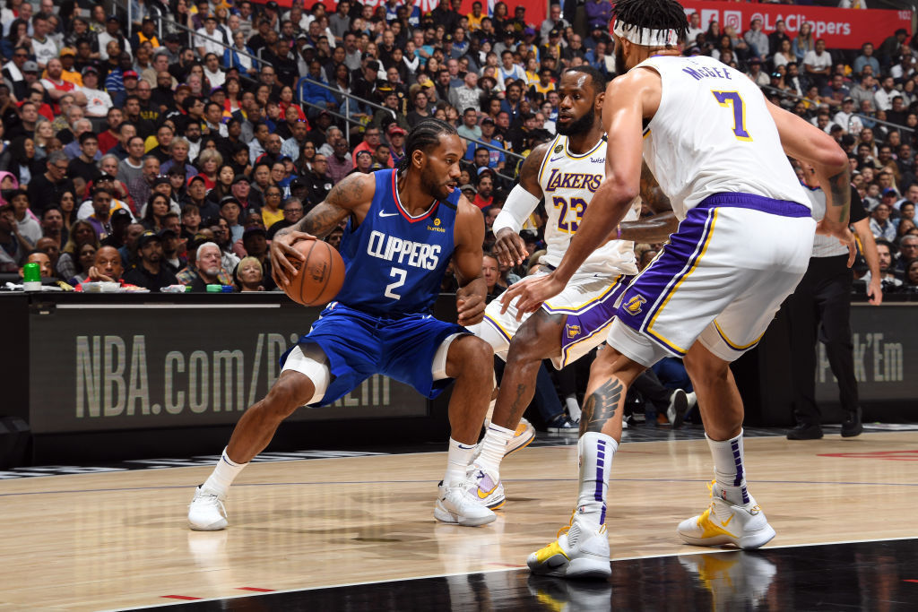 莱昂纳德全场仅获9分9板,莱昂纳德快船攻防俱佳