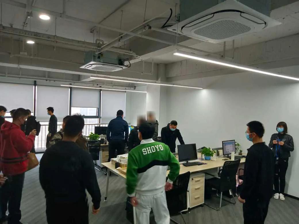 网络裸聊诈骗信息被盗该如何处理,网络裸聊敲诈案件最新