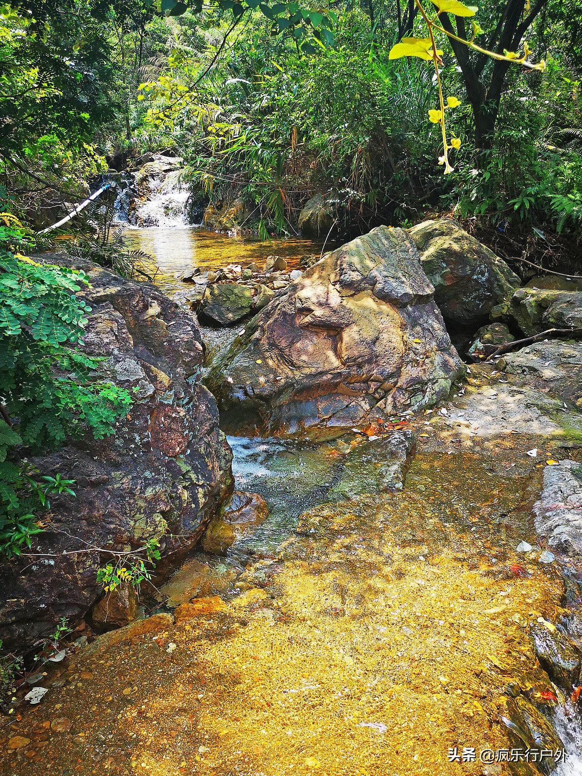 广东清远大瀑布下戏水，鲜为人知的私密路线，离城区还不到15公里