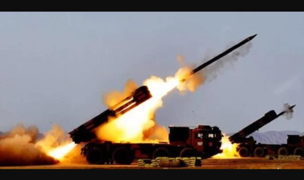 俄罗斯旋风远程火箭弹,俄罗斯远程火箭炮爆炸威力视频