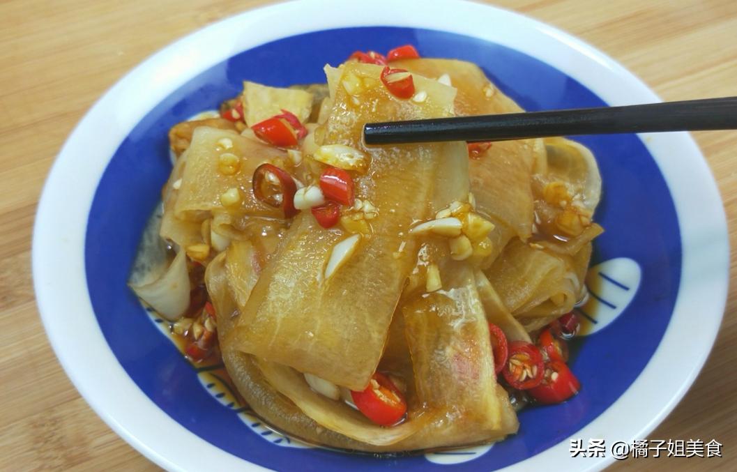 萝卜不要总炖着吃了多加一个步骤,萝卜这样做比饭店的还好吃