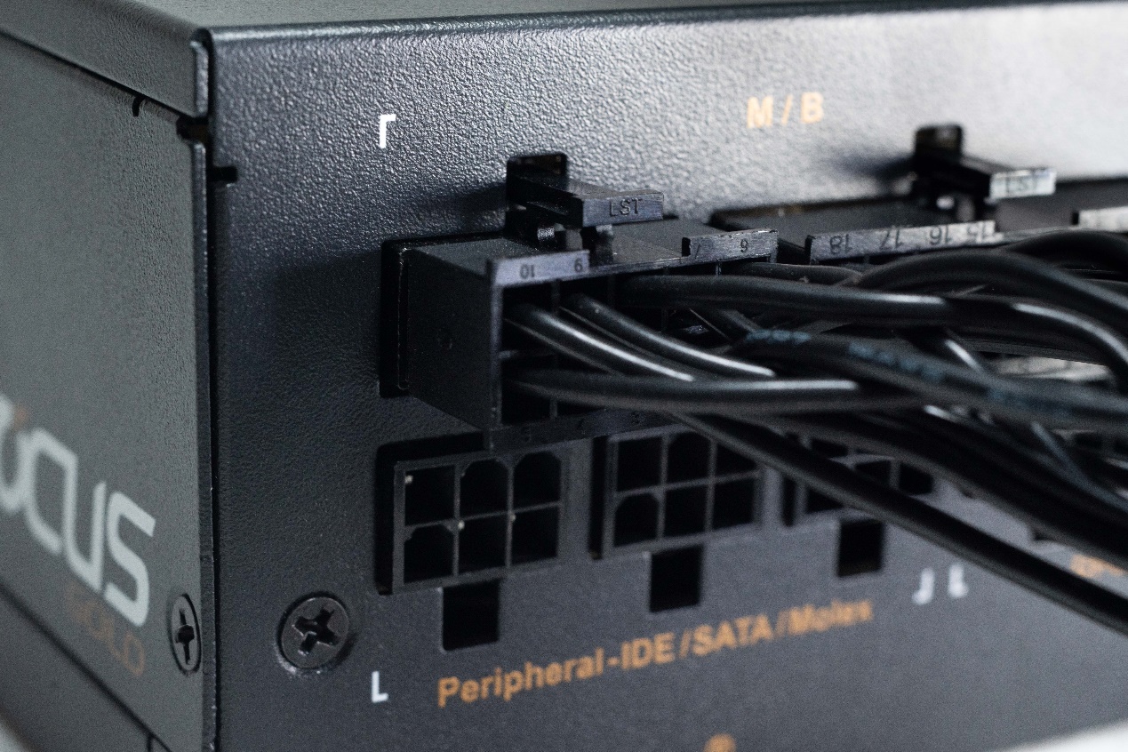 海韵sgx650,sgx650海韵评测