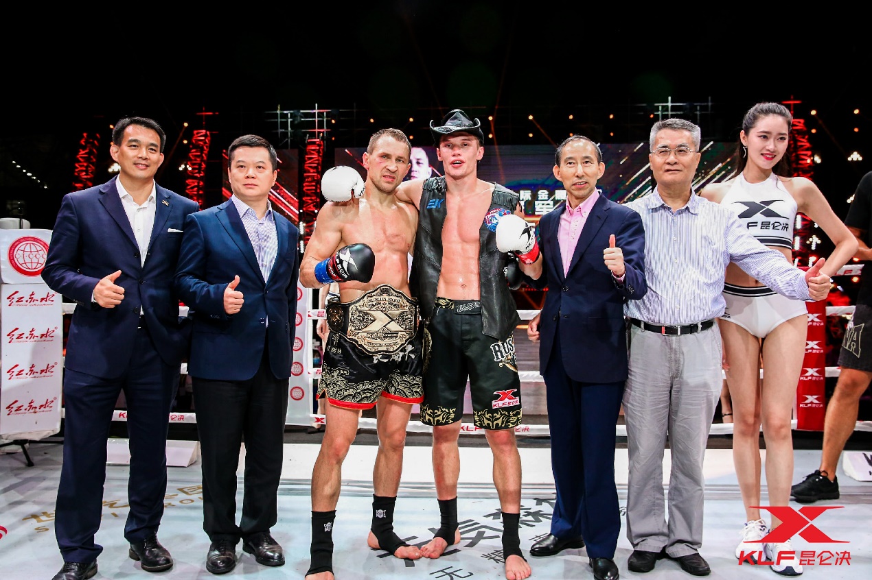 践行体育精神，昆仑决携百家搏击俱乐部开展抗疫公益活动