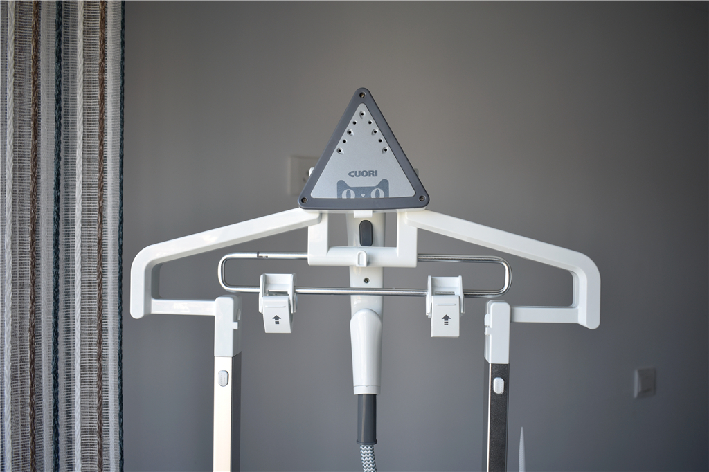 卓力bg546挂烫机,卓力增压智能挂烫机bg538pl