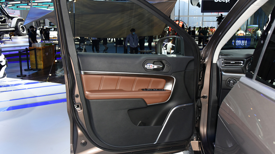 同级最强四驱？Jeep新大指挥官似乎不止于此