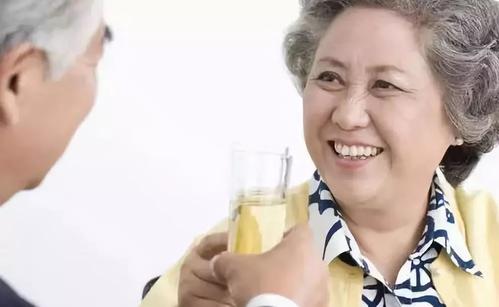 老年专用高颜值保温杯,保温杯推荐中老年