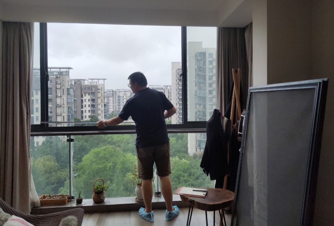 韦柏隐形纱窗多少一个平方,韦柏纱窗价格表