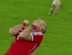 十年仁生铸传奇，小飞侠终老拜仁