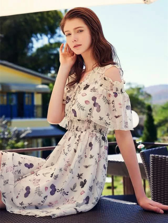 清爽又透气雪纺连衣裙穿着不闷,夏季雪纺连衣裙气质高级感轻奢