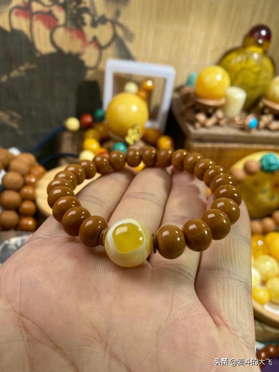 文玩手串单珠推荐,文玩算盘珠单圈手串搭配