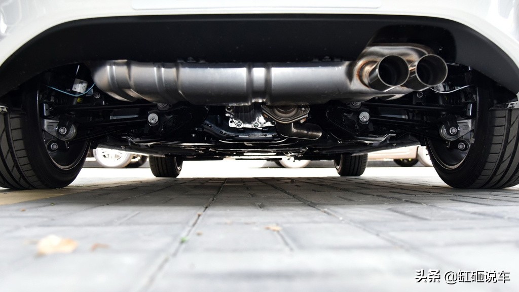 马自达3黑武士敞篷,马自达mx-5miata敞篷跑车2021款