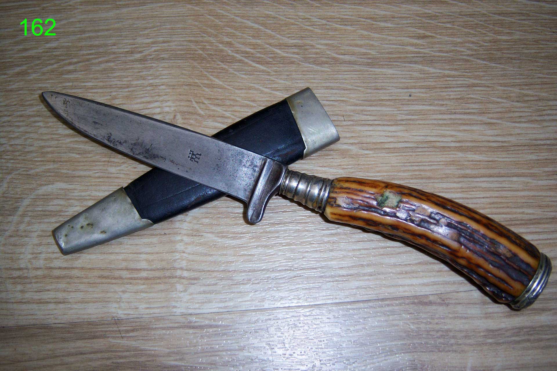 厨房餐桌上的世纪回眸：个人收藏双立人古物目录Season17