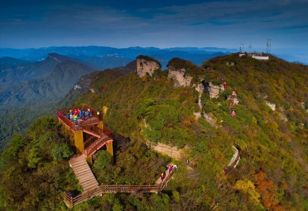 巴中光雾山红叶的最佳时间,红叶谷打卡地