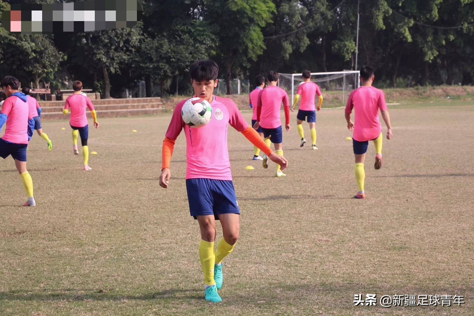 《“疆”足球说》第11期：攻破国足大门的绿茵杀手阿力木江
