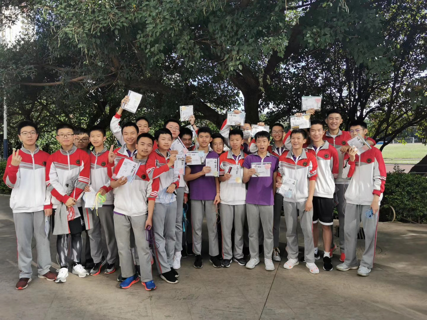 青春期女儿偷拿家人东西怎么办,青春期女儿偷拿妈妈化妆品