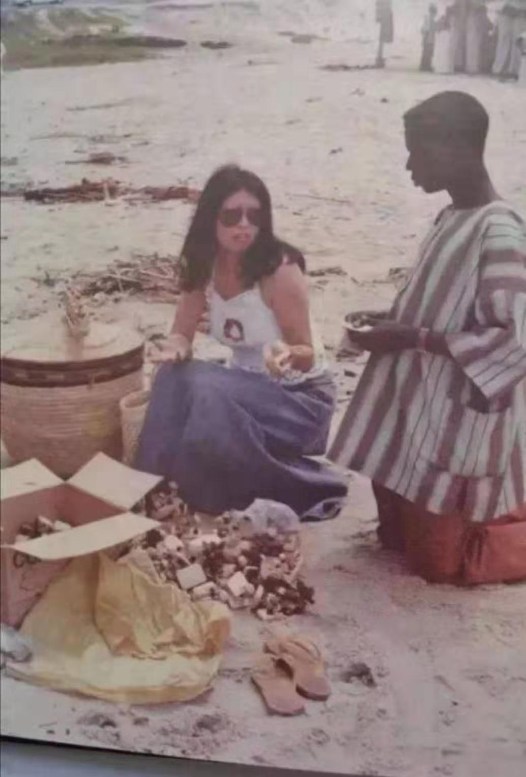 三毛撒哈拉的故事经典语录,三毛在撒哈拉沙漠时期作品