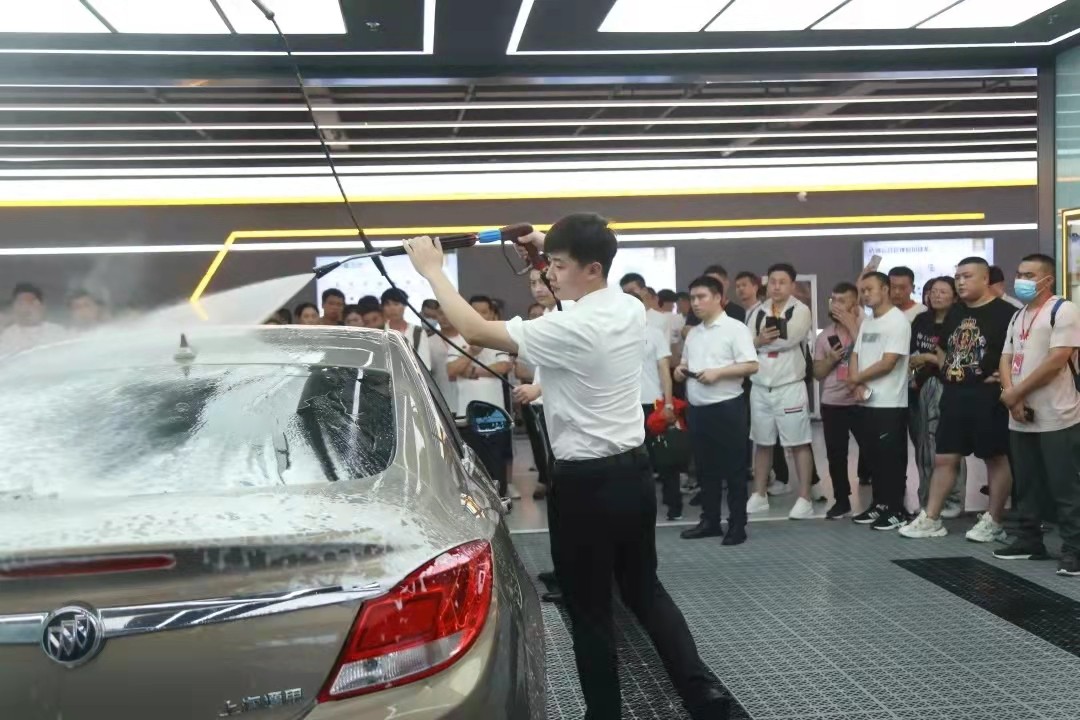 洗车人家精致洗车流程,洗车人家怎么样