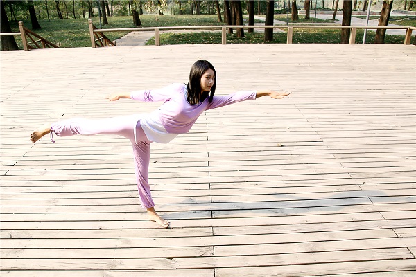 运动的人与不运动的人晚年差异,热衷于体育运动