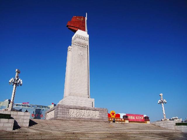 南昌必去十大景点排名第一,南昌必去的10个地方