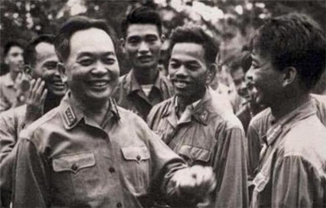 越南胡志明现在的真实现状,胡志明对华政策