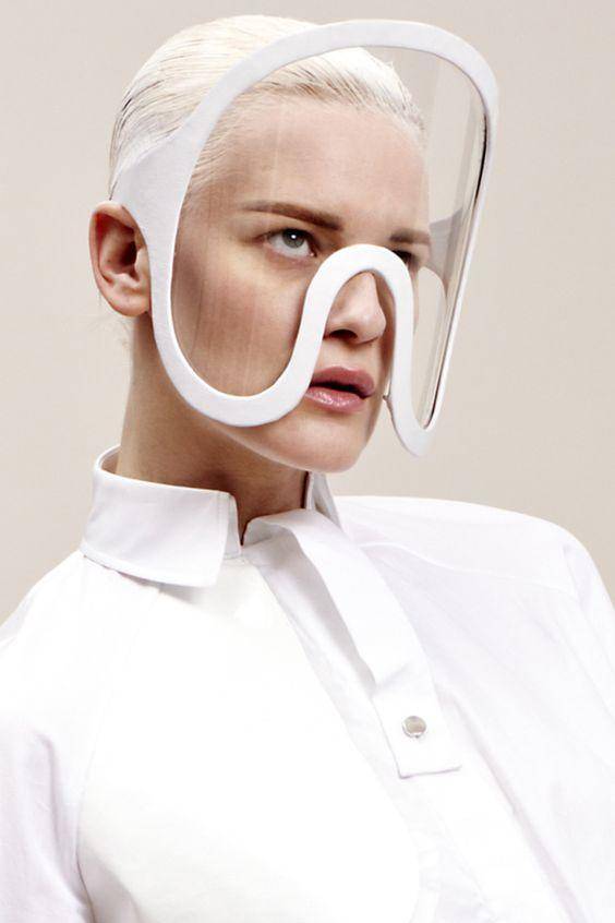 做好护肤什么意思,底妆遮瑕为主粉底为辅