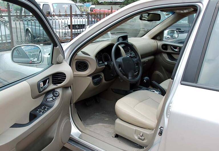 09款柴油华泰圣达菲优点和缺点,老款华泰圣达菲能买吗