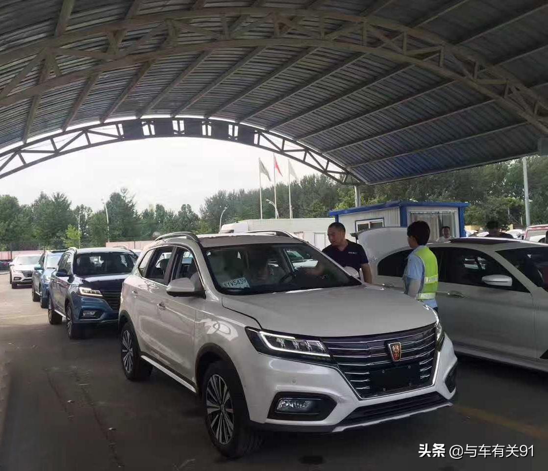 4s店交1000块上牌合理吗,4s店收取500元上牌费合理吗