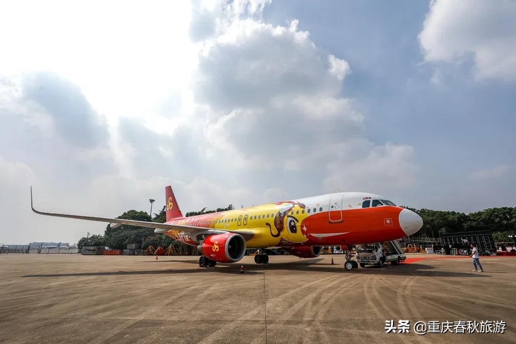 春秋航空与上好佳IP联名,共同启航首架“咕咕鸟”造型主题彩绘机