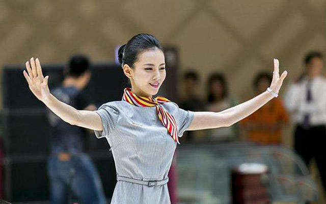 郑强教授谈到空姐要研究生学历,郑强讲的空姐为何招研究生