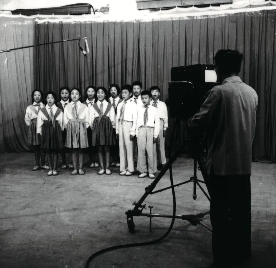 辉煌30年的电影,辉煌三十年电视剧