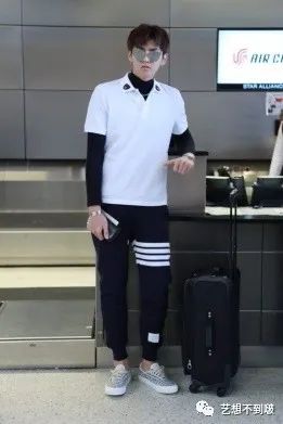 为什么有人只穿vans,你穿jk吗原版视频