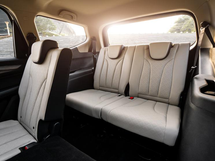 宝骏7302019款原车大屏咋操作,2021宝骏730大屏