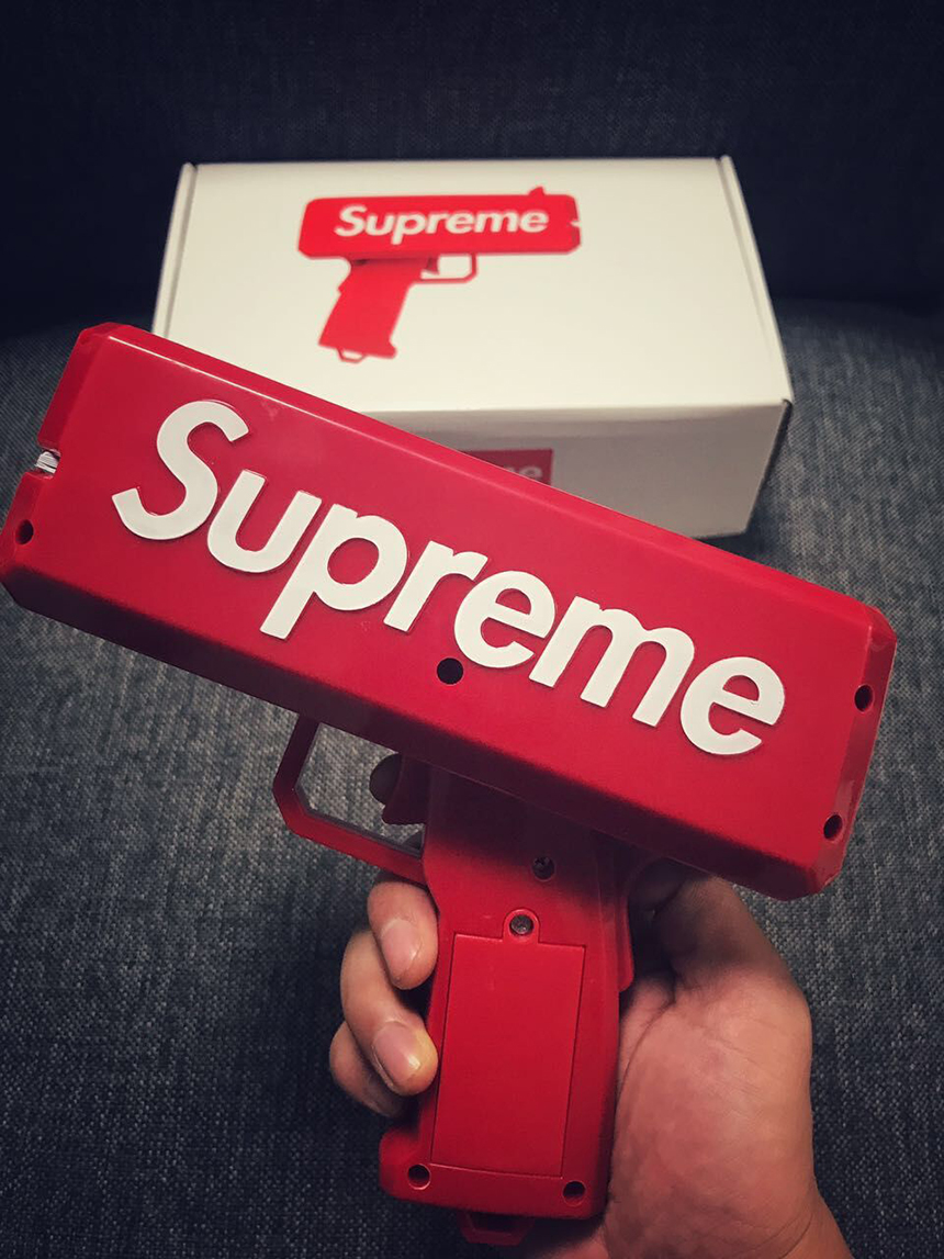 supreme初代tnf,宇宙supreme